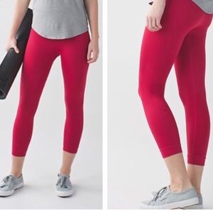 Lululemon zone in crop